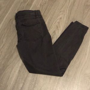 Gray skinny jeans